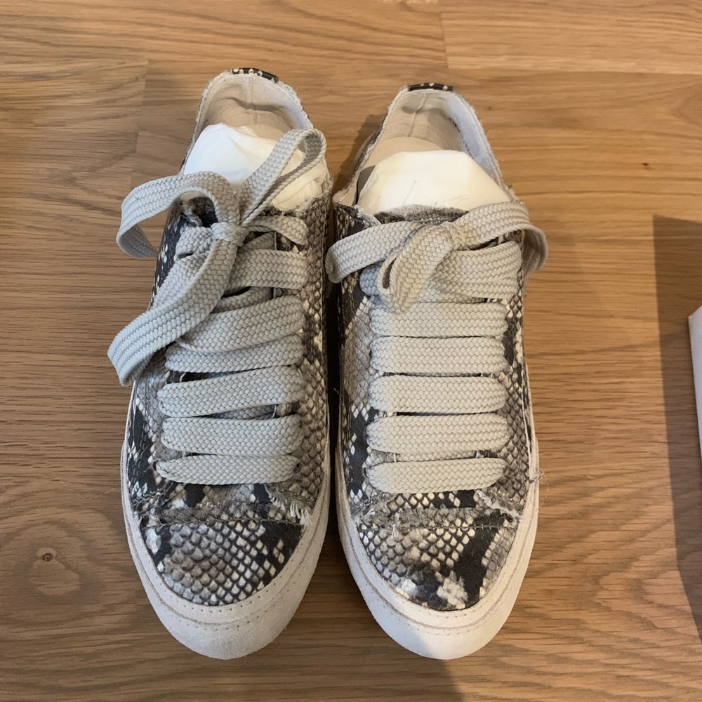 Pedro Garcia Sneakers